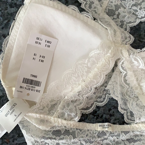 Gilly Hicks Racerback Bralettes - Picture 3 of 3